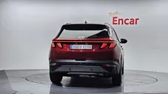 2022 Hyundai Tucson Inspiration 2WD, красный — фото 4