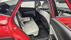 2022 Hyundai Tucson Inspiration 2WD, красный — фото 12