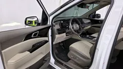 2022 Kia Carnival Diesel 9-Seater Noblesse — фото 10