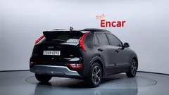 2022 Kia Niro Prestige — фото 2