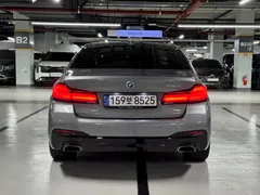 2023 BMW 5-Series 530i M Sport Package — фото 4