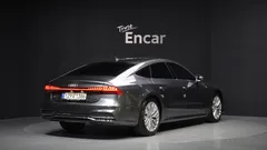2021 Audi A7 45 TDI Quattro Premium, серый — фото 2