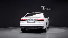 2021 Audi A4 35 TDI Premium — фото 4