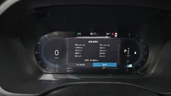 2022 Volvo XC60 B6 Inscirtion, белый — фото 8