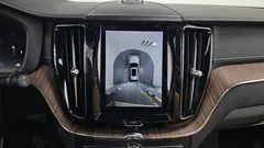 2022 Volvo XC60 B6 Inscirtion, белый — фото 15