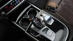 2022 BMW 7-Series 740Li xDrive M Sport Package, чёрный — фото 9
