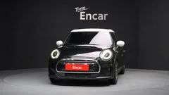 2023 Mini Cooper 5Door Classic — фото 3