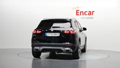 2021 Mercedes-Benz GLA-Class GLA220, чёрный — фото 4