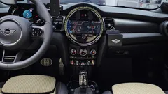 2024 Mini Cooper Convertible Resolute Edition, белый — фото 18