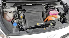 2022 Kia Niro 1.6 HEV, белый — фото 6