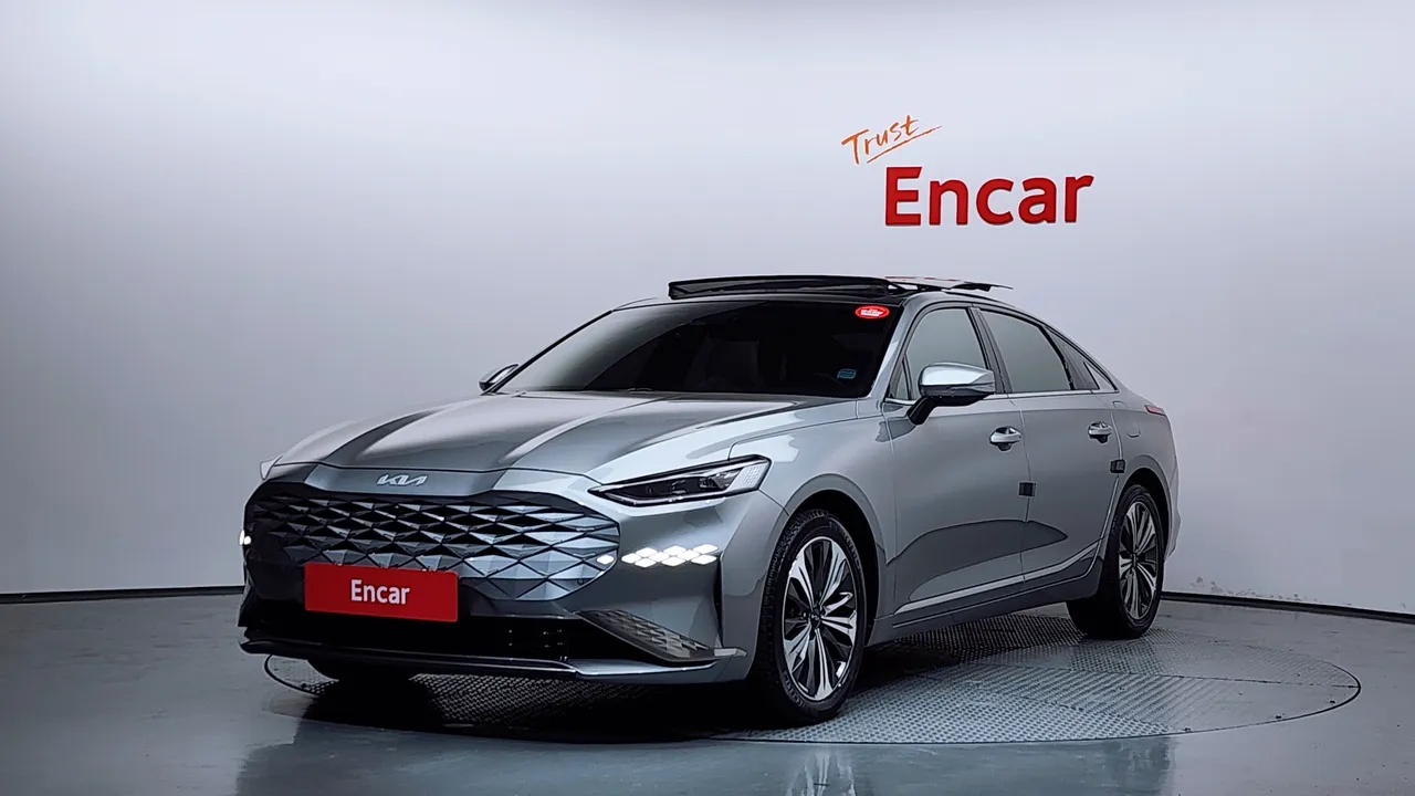 2022 Kia K8 Signature