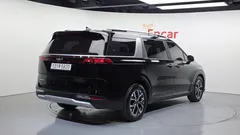 2023 Kia Carnival Gasoline 9-Seater Prestige — фото 2
