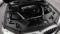 2022 BMW 5-Series 530i Luxury — фото 6