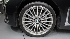 2022 BMW 7-Series 740Li xDrive Design Pure Excellence — фото 5