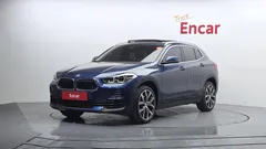 2022 BMW X2 (F39) xDrive20i Advantage, синий — фото 1