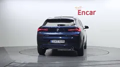 2022 BMW X2 (F39) xDrive20i Advantage, синий — фото 4