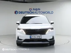 2023 Kia Carnival Diesel 9-Seater Prestige — фото 3