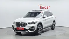 2022 BMW X1 xDrive 20i xLine — фото 1