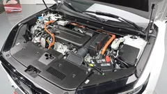 2024 Honda CR-V 2.0 Hybrid Touring 4WD, белый — фото 6