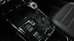 2024 Honda CR-V 2.0 Hybrid Touring 4WD, белый — фото 9