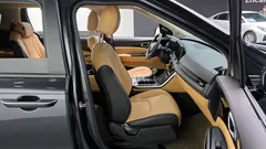 2023 Kia Carnival Diesel 9-Seater Prestige — фото 12