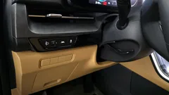 2023 Kia Carnival Diesel 9-Seater Prestige — фото 15