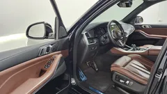 2021 BMW X5 xDrive 30d M Sport, чёрный — фото 10