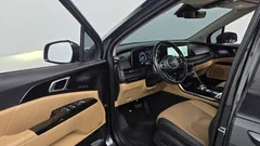2023 Kia Carnival Diesel 9-Seater Signature — фото 10