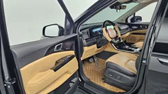 2023 Kia Carnival Diesel 9-Seater Signature — фото 10