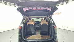 2023 Kia Carnival Diesel 9-Seater Signature — фото 17