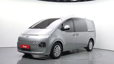2022 Hyundai Staria Cargo 5-Seater