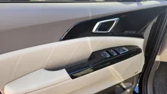 2022 Kia Carnival Diesel 7-Seater Hi-Limousine — фото 16