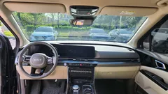 2022 Kia Carnival Diesel 7-Seater Hi-Limousine — фото 18