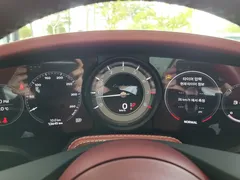 2021 Porsche 911 Turbo S Cabriolet, белый — фото 7