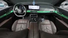 2023 BMW 7-Series 740d xDrive Design Pure Excellence, серебристый — фото 7