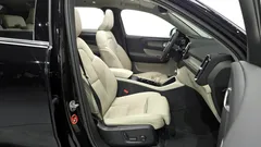 2023 Volvo XC40 B4 Ultimate Bright, чёрный — фото 10