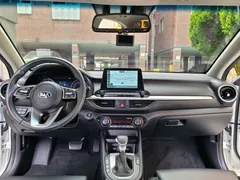 2021 Kia K3 Prestige, белый — фото 7