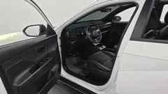 2023 Hyundai Kona Gasoline 1.6 Turbo 2WD, белый — фото 10