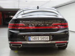 2021 Genesis G90 3.8 AWD, чёрный — фото 4