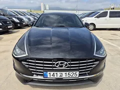 2022 Hyundai Sonata Premium Plus — фото 6