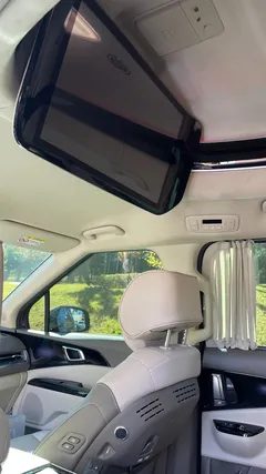 2023 Kia Carnival Gasoline 7-Seater Hi-Limousine — фото 15