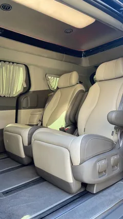 2023 Kia Carnival Gasoline 7-Seater Hi-Limousine — фото 16