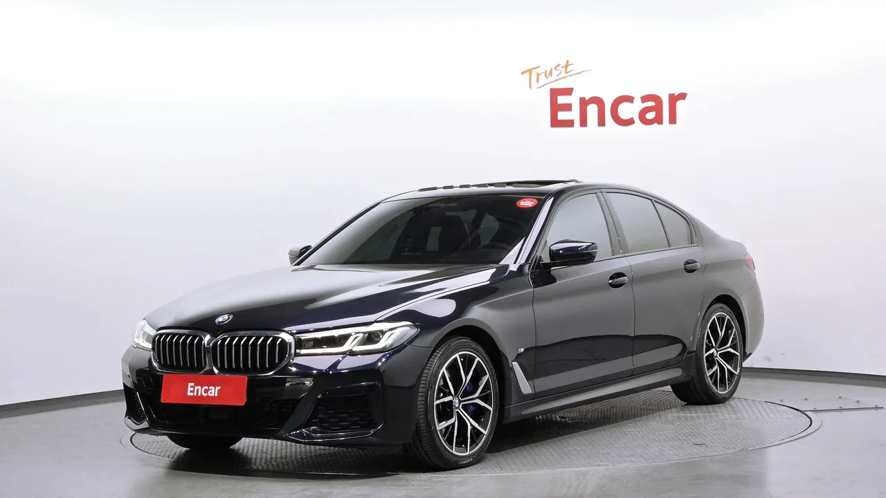 2022 BMW 5-Series 530i M Sport Package