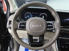 2023 Kia Carnival Gasoline 9-seater Limousine(Special vehicle) — фото 9