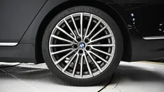 2022 BMW 7-Series 740Li xDrive Design Pure Excellence, чёрный — фото 5