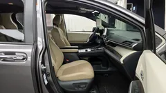 2021 Toyota Sienna 2.5 Hybrid AWD, серый — фото 11