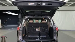 2021 Toyota Sienna 2.5 Hybrid AWD, серый — фото 20
