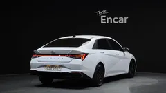 2021 Hyundai AVANTE Inspiration, белый — фото 2