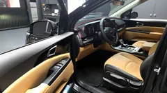 2022 Kia Carnival Diesel 9-Seater Prestige — фото 10