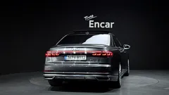 2021 Audi A8 55 TFSI Quattro LWB, серый — фото 4